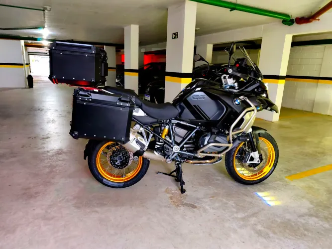 BMW GS1250 ADVENTURE TRIPLE BLACK 