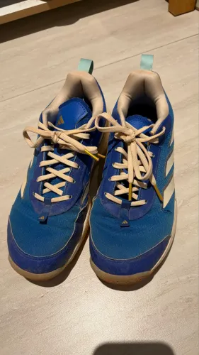 Tênis para jogar tênis Adidas Team Bounce