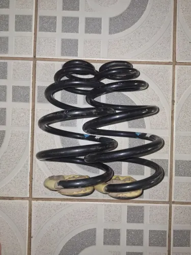 Vendo Molas Traseiras GM Corsa.