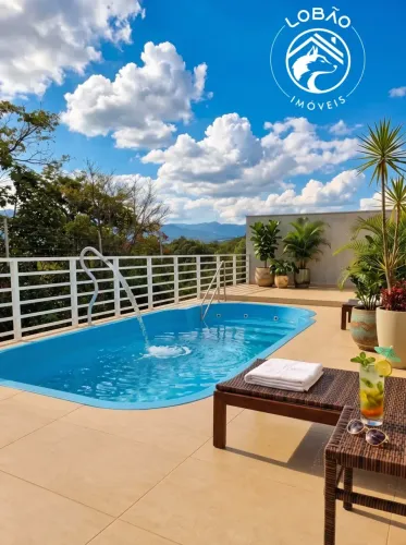 Casa plana e com piscina no Condomínio Alphaville em Resende RJ