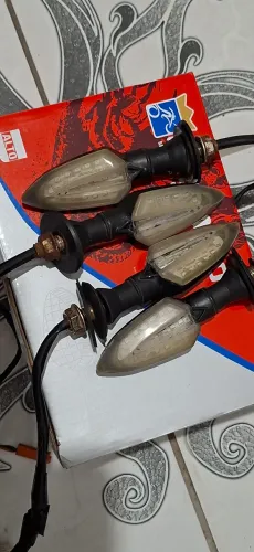 Pisca seta Led