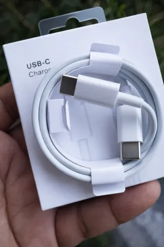 Cabo Turbo USB-C Para USB-C Tipo C iPhone 15 16 17 - Novo