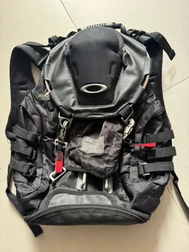 Mochila oaklei