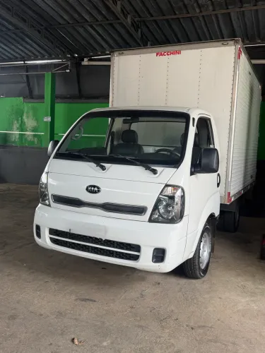 Kia Motors Bongo K-2500 2.5 4X2 TB Diesel 2016