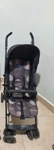 Carrinho Chicco em perfeito estado de conservação 