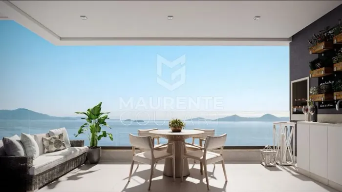 Apartamento com 3 dormitórios em Barreiros