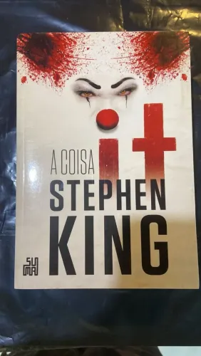 Livro It: A coisa - Stephen King (Capa Comum)