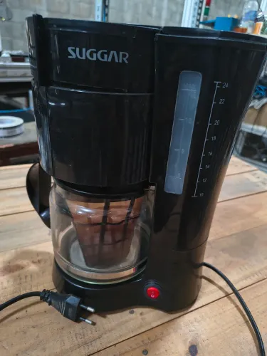 Cafeteira Suggar 24 xícaras 