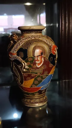 Vaso Satsuma a venda