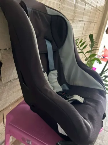 VENDO CADEIRINHA DE CARRO