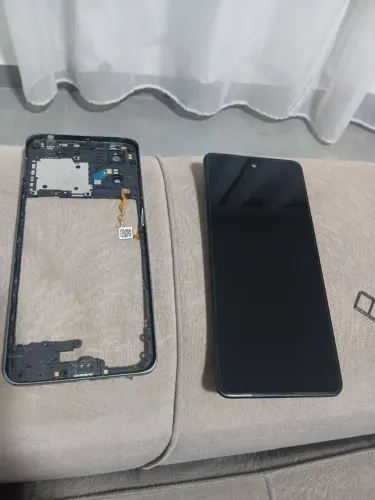 Tela original moto g24