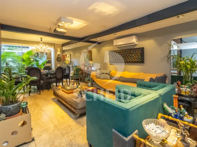 Casa de vila para venda em Vila Nova Conceição com 3 quartos, sendo 3 suítes, 200m²