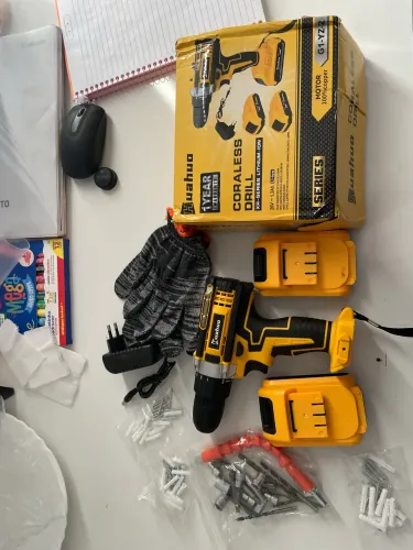 ? Furadeira/Parafusadeira Sem Fio 26V - Kit Completo | Nova, Nunca Usada