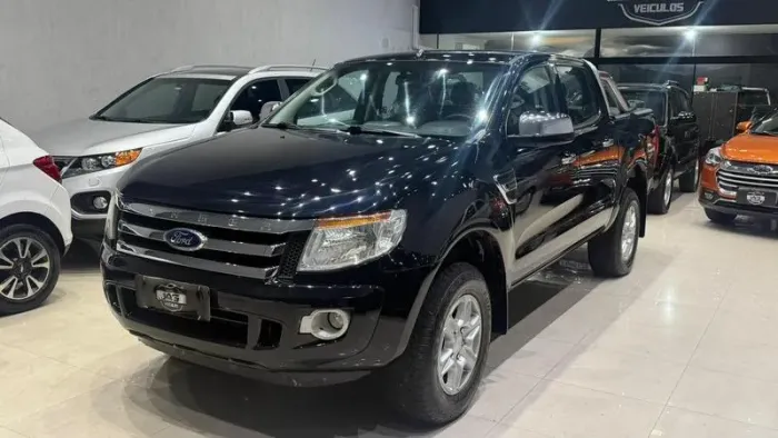 Ford Ranger XLT 2.5 16V 4X2 CD Flex 2014