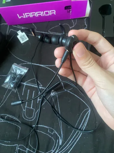 Fone de ouvido Earphone Gamer Warrior Multiplataforma