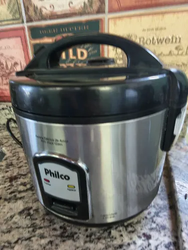 Panela de arroz elétrica 