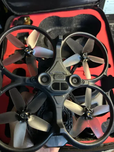 DJI AVATA FLY MORE COMBO - KIT COMPLETO COM 3 BATERIAS | FPV 4K + GOGGLES + CONTROLE