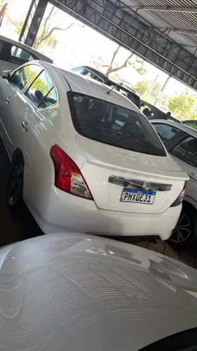 Nissan Versa Unique 1.6 16V Flex 4P Mec. 2016