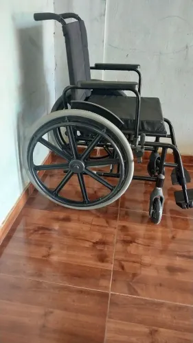 Cadeira de Rodas