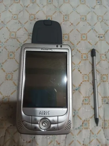 PDA (Personal Digital Assistant) da marca Airis, modelo Pocket PC, LEIA O ANÚNCIO 