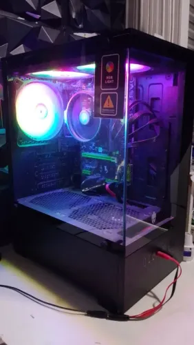 Ryzen 5 3400g, 16 gb ram, ssd 224, 500w, Rx Vega 11 graphics de 2gb integrado