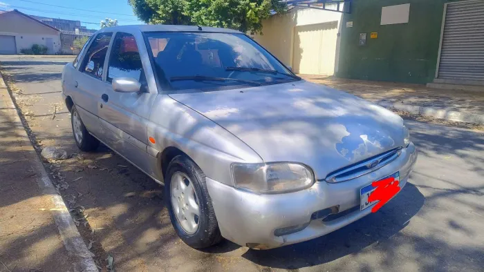 Ford Escort GLX 1.8i 16V 4P 1999