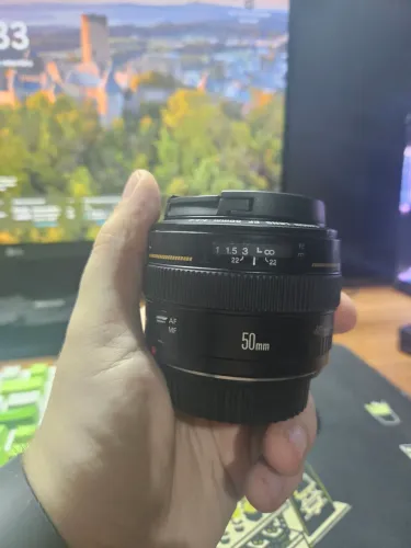 Canon 50mm f1.4