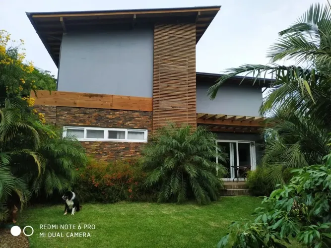 Pousada com 7 cabanas e uma casa principal à venda, 765 m² por R$ 10.000.000 - Ibiraquera 
