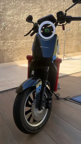 Scooter elétrica Starmega U2 