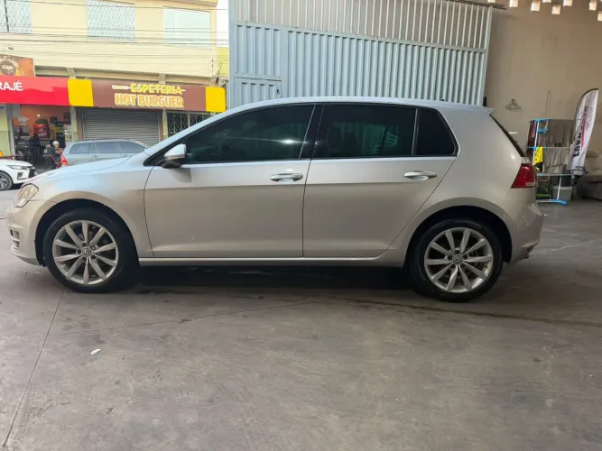Volkswagen Golf Highline 1.4 TSI 140cv Aut. 2014