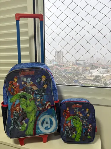 Kit mochila + lancheira avengers Bagaccio