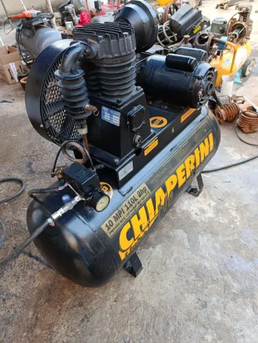 Vendo compressor chiaperini 10 pés 110 litros monofásico 127/220 pronto para trabalho