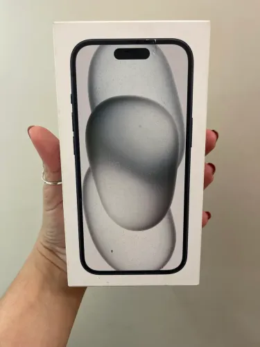 IPHONE 15 128gb LACRADO UM ANO DE GARANTIA PELA APPLE!!!