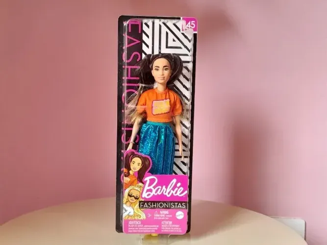 Barbie Fashionista 145