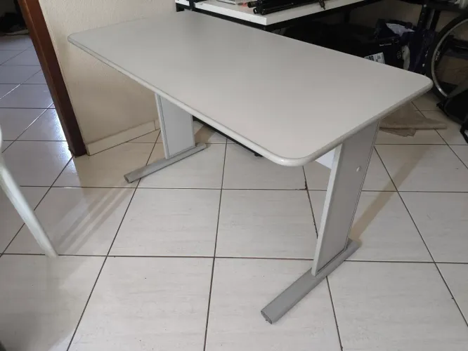 mesa escritório escrivaninha cinza