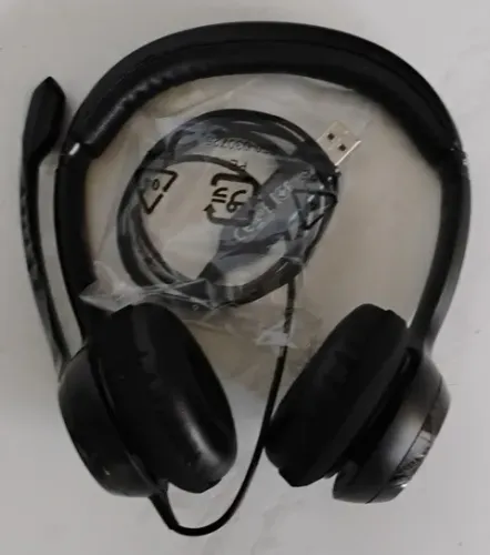 Headset com fio USB Logitech