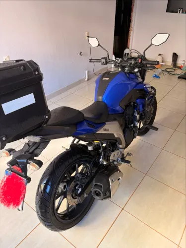 Vendo Yamaha Fazer FZ25 2023, moto extremamente bem cuidada