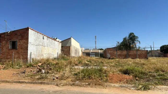 lote jardim primavera bem localizado