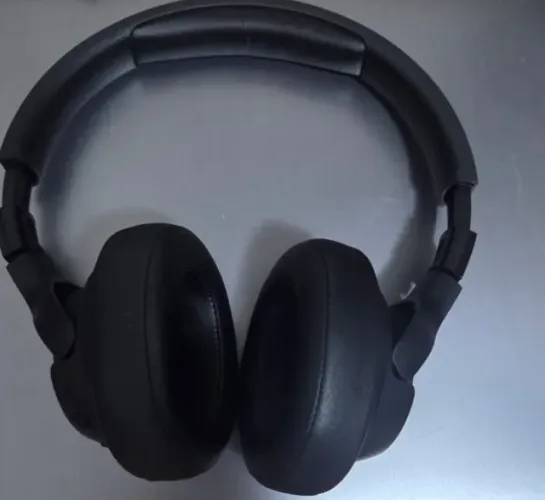 Fone de Ouvido Bluetooth JBL Tune 770NC | Cancelamento de Ruído (ANC) | Bateria 70h