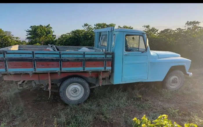 Ford Willys Rural 4X4 1974