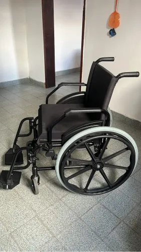 Cadeira de rodas 