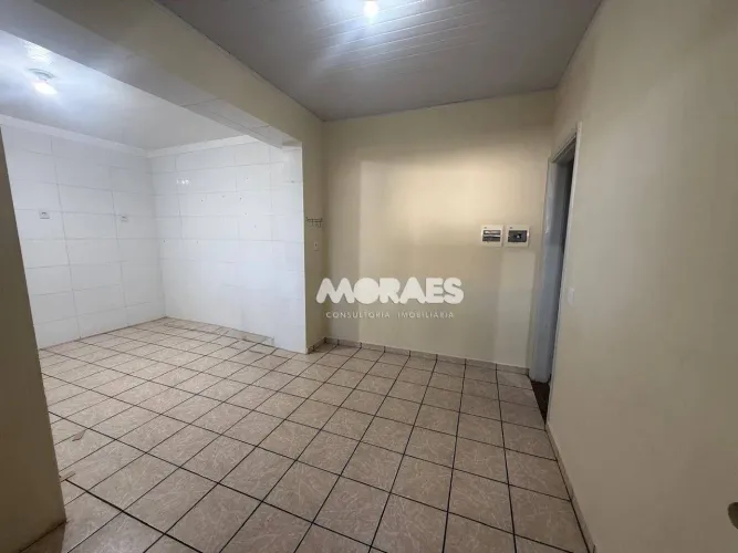 Casa com 2 quartos, 80 m² - venda por R$ 750.000 ou aluguel por R$ 1.405/mês - Centro - Ba