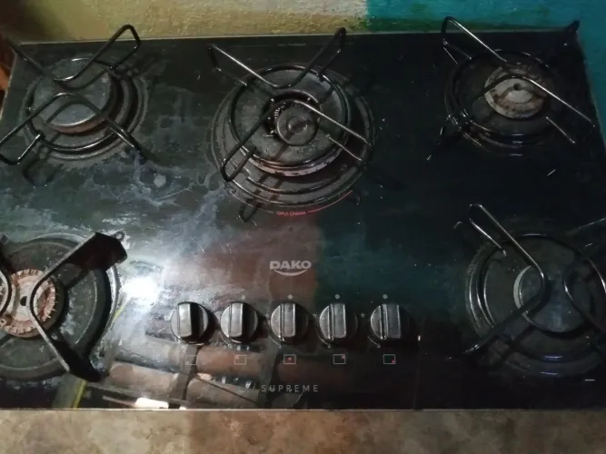 Fogão de mesa para aproveitar peças