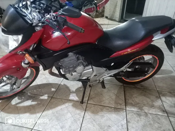 Uma esportiva linda e conservada.