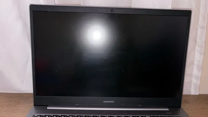 Notebook Samsung 15? Intel Core i3 11ª Geração | SSD 256GB