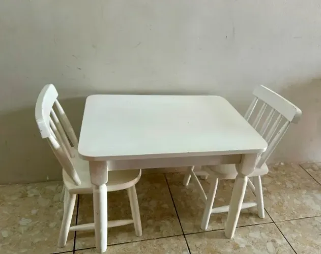 MESA INFANTIL 68 CM X 52 CM COUNTRY + 2 CADEIRAS INFANTIS COUNTRY tok stok