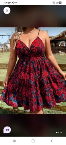 Vestido floral vermelho