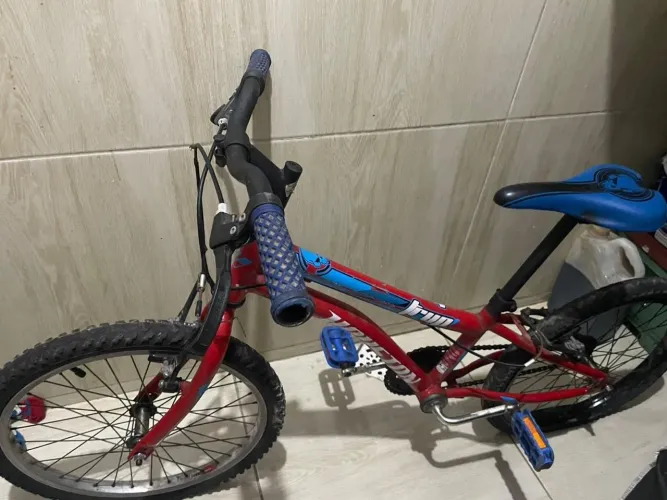 Bicicleta aro 16