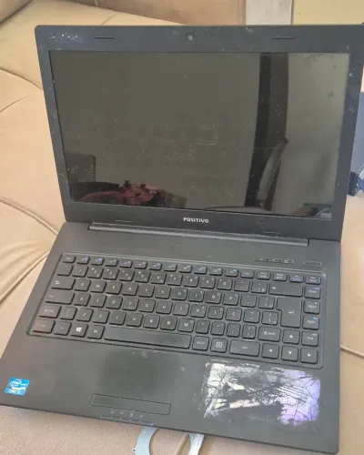 Notebook - conserto ou retirada de peças.