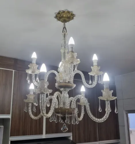 Vendo lustre antigo modelo candelabro grande funcionando perfeitamente 
